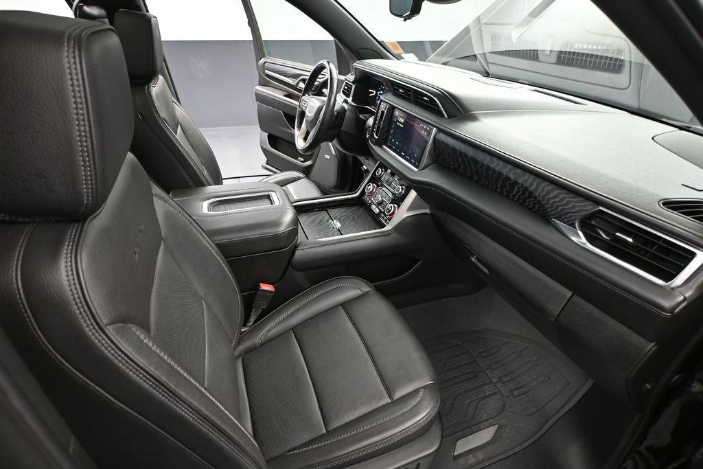 Used 2024 GMC Yukon Denali w/ Denali Reserve Package AWD/4WD image 51