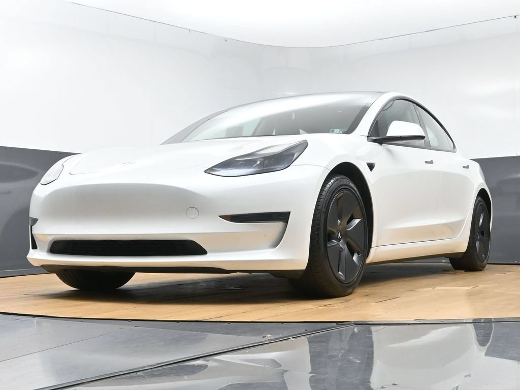 Used 2023 Tesla Model 3 Standard Range RWD image 52