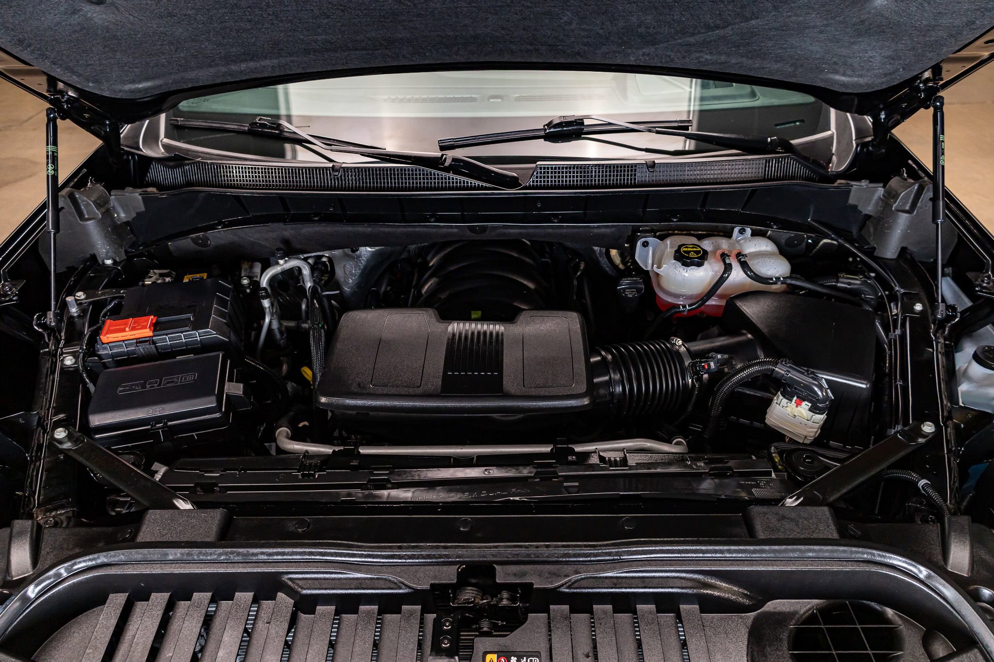 Used 2024 Chevrolet Silverado 1500 High Country w/ Technology Package image 32