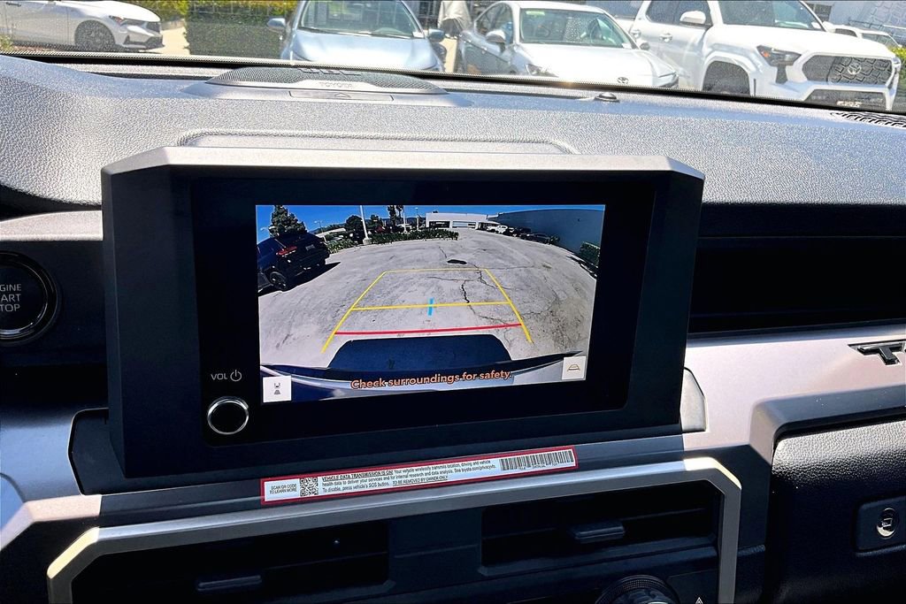 Certified 2025 Toyota Tacoma SR5 w/ SR5 Upgrade Package AWD/4WD image 15