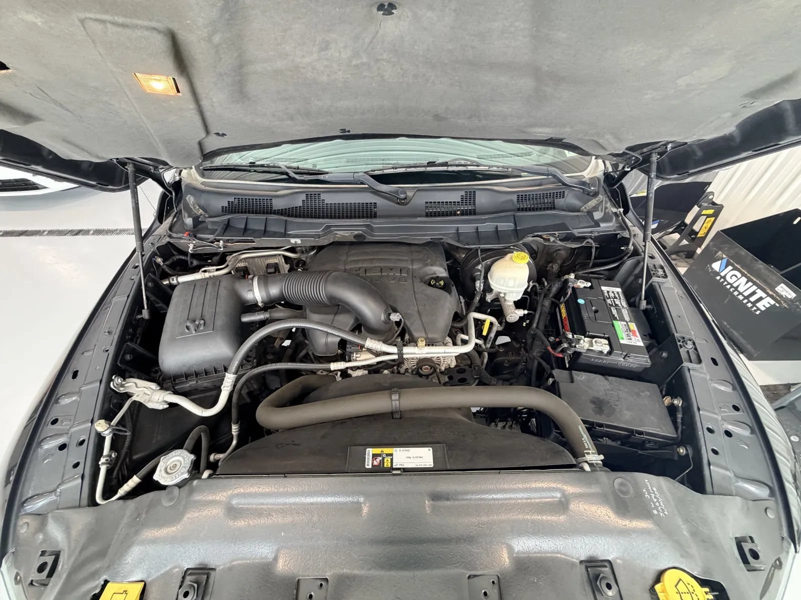 Used 2015 RAM 1500 Sport w/ Convenience Group AWD/4WD image 43