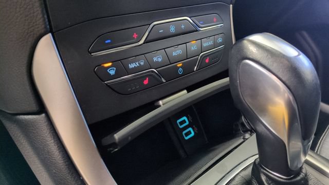 Used 2017 Ford Edge SEL w/ Equipment Group 201A AWD/4WD image 29
