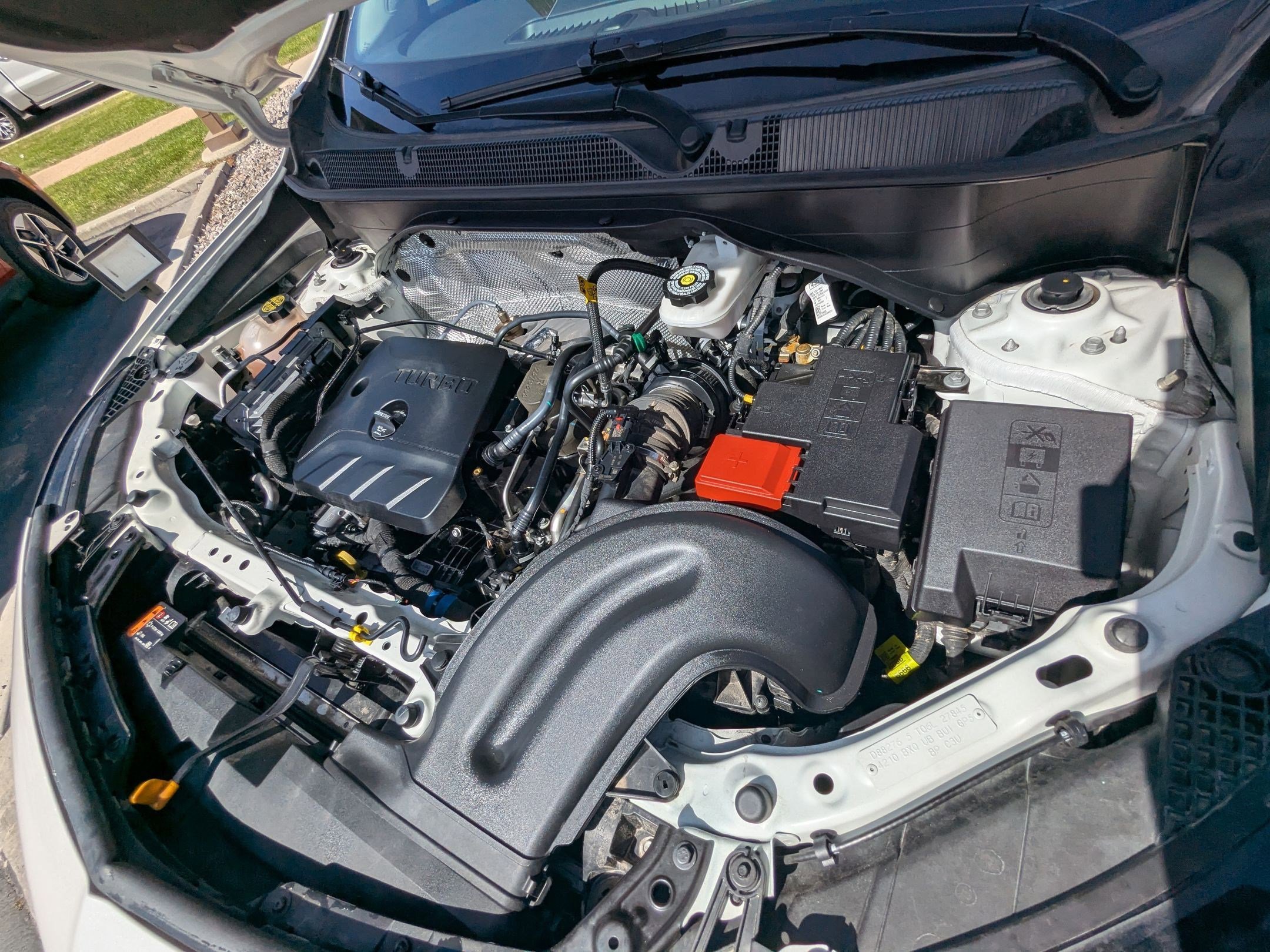 Used 2022 Buick Encore GX Essence w/ Experience Buick Package image 33