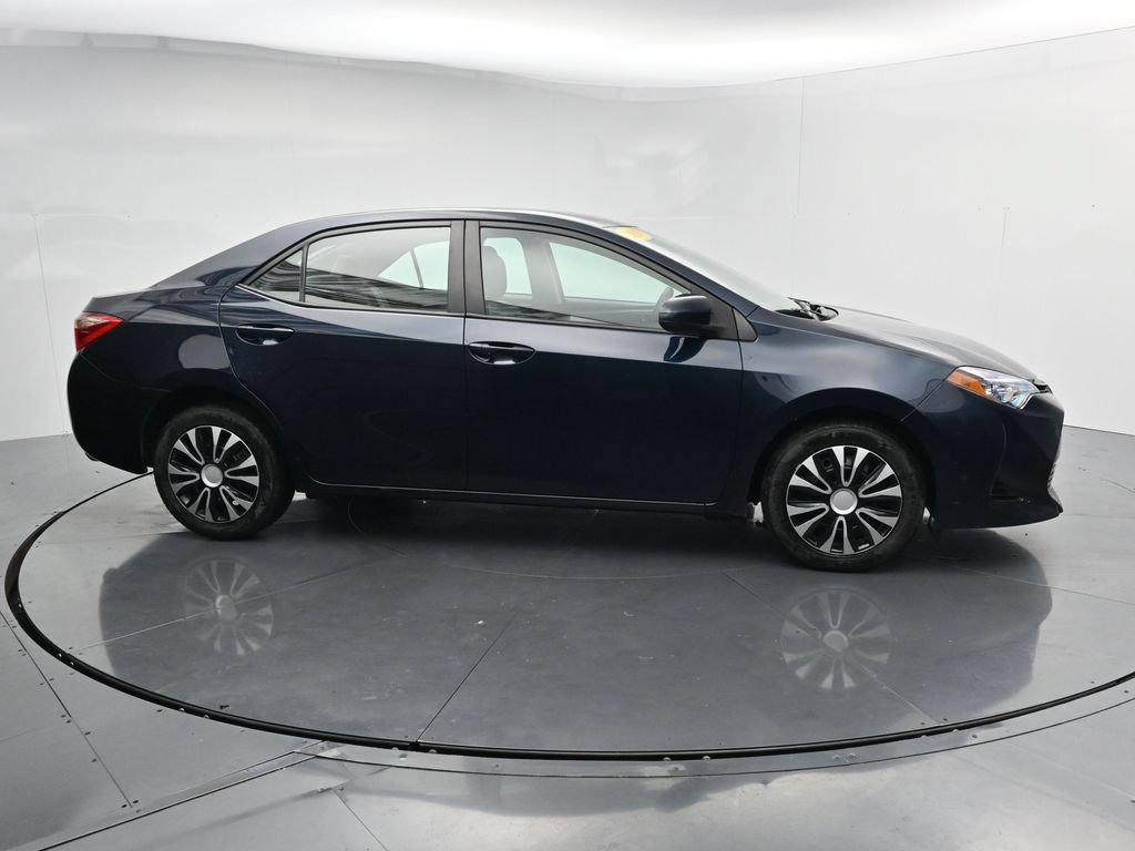 Used 2019 Toyota Corolla LE FWD image 9