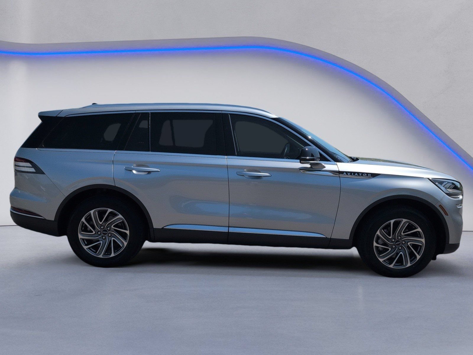 Used 2023 Lincoln Aviator 2WD image 11