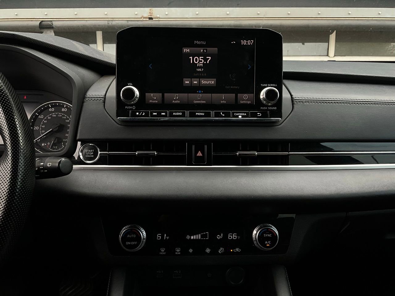 Used 2022 Mitsubishi Outlander SE image 27