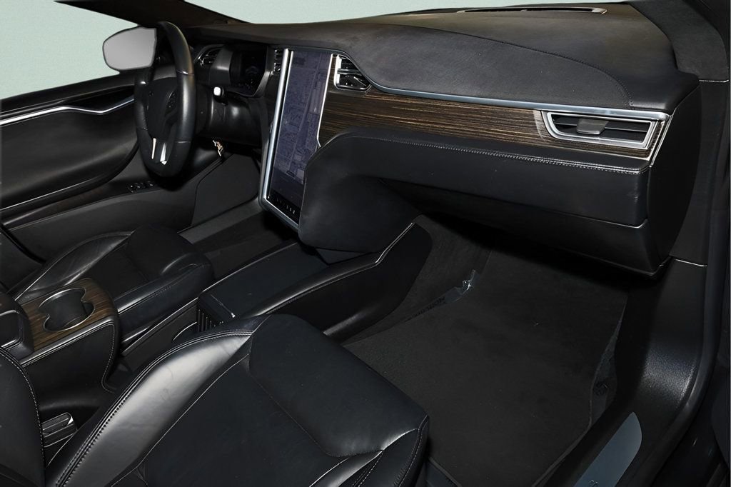 Used 2016 Tesla Model S P90D image 17