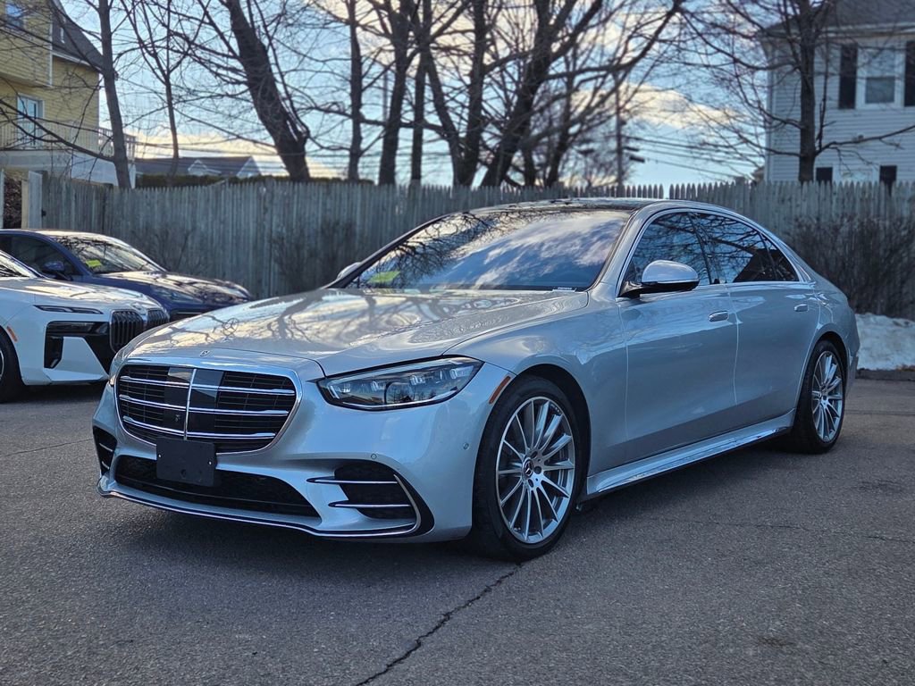 Used 2023 Mercedes-Benz S 500 4MATIC w/ AMG Line image 2