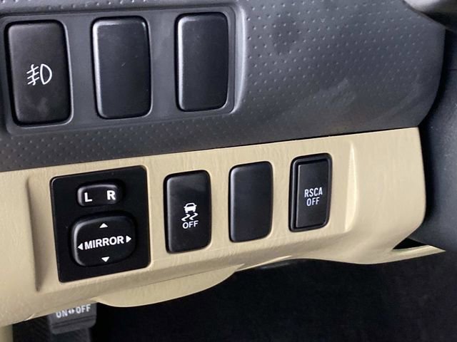 Used 2014 Toyota Tacoma 4x4 Double Cab w/ SR5 Package image 15