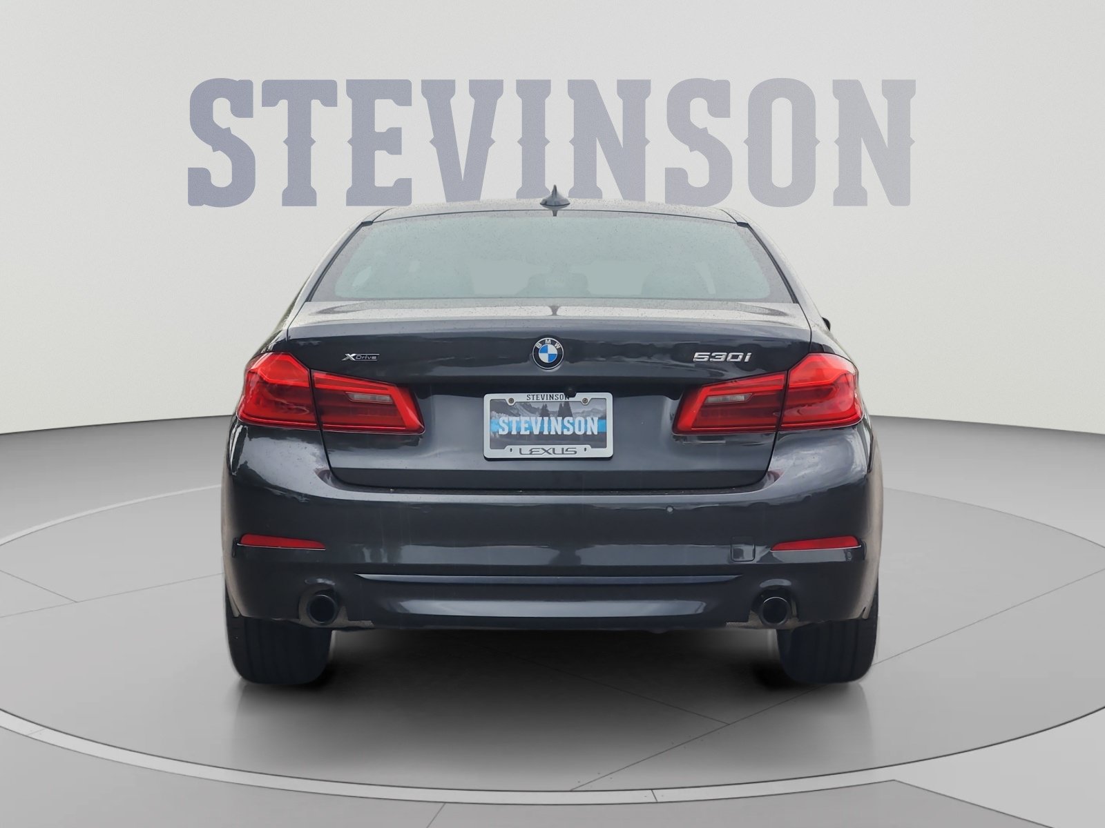 Used 2020 BMW 530i xDrive w/ M Sport Package AWD/4WD image 4