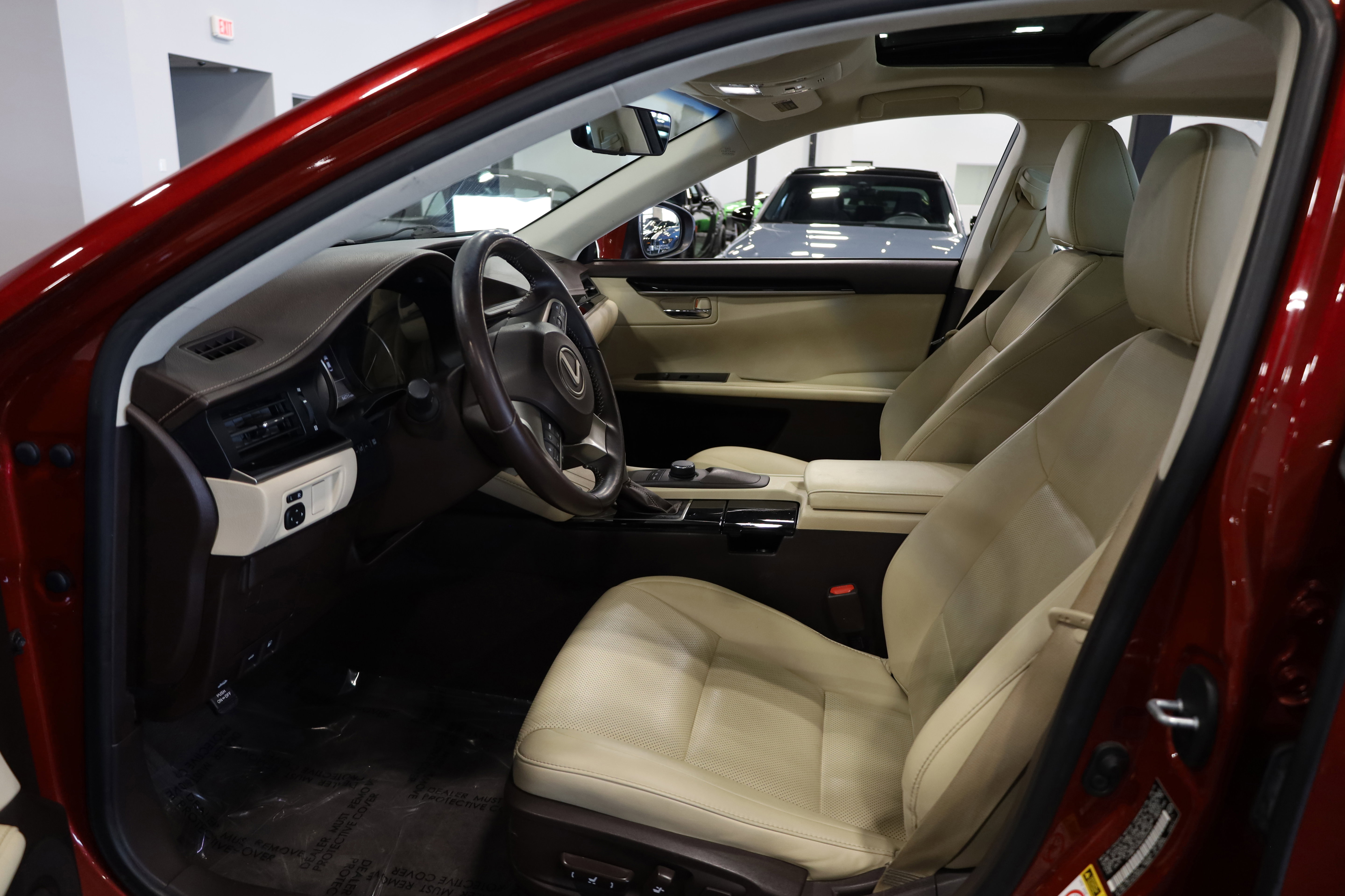 Used 2016 Lexus ES 350 image 16