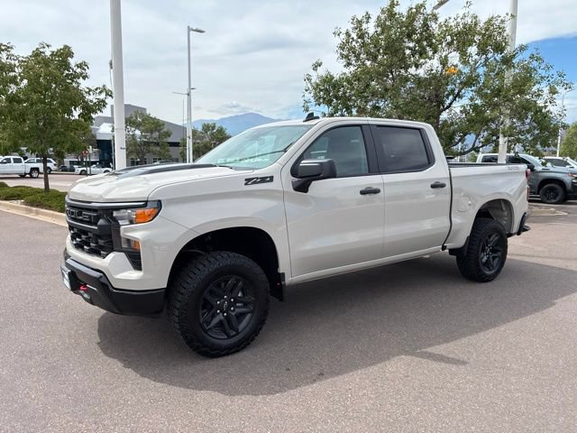 New 2026 Chevrolet Silverado 1500 Custom Trail Boss w/ LPO, Dark Essentials Package AWD/4WD image 3