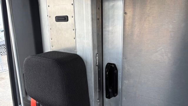 Used 2024 Chevrolet Brightdrop 600 w/ Battery Pack, Max Range AWD/4WD image 30