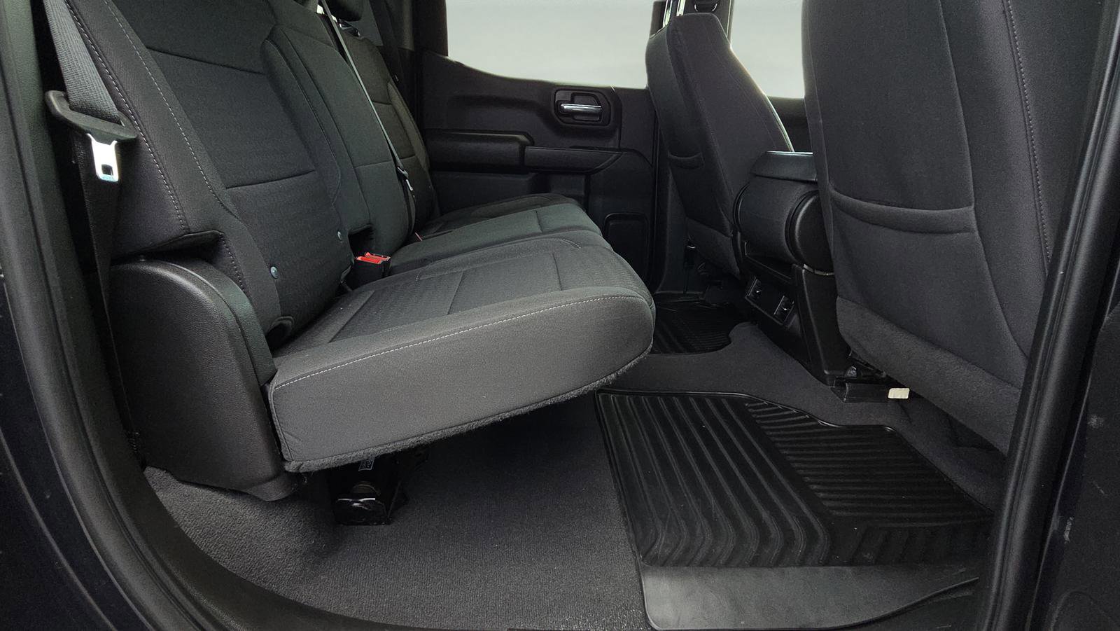 Used 2023 Chevrolet Silverado 1500 Custom image 17