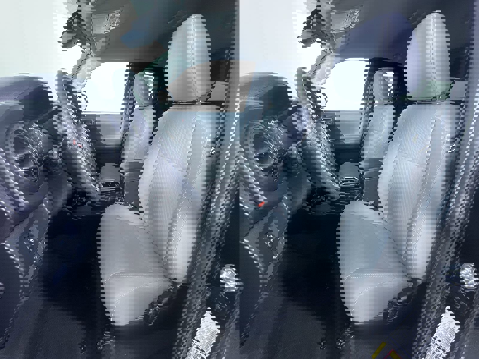 Used 2022 Toyota Tacoma SR image 16