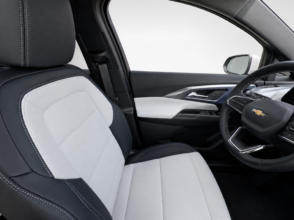 New 2026 Chevrolet Equinox EV LT AWD/4WD image 10