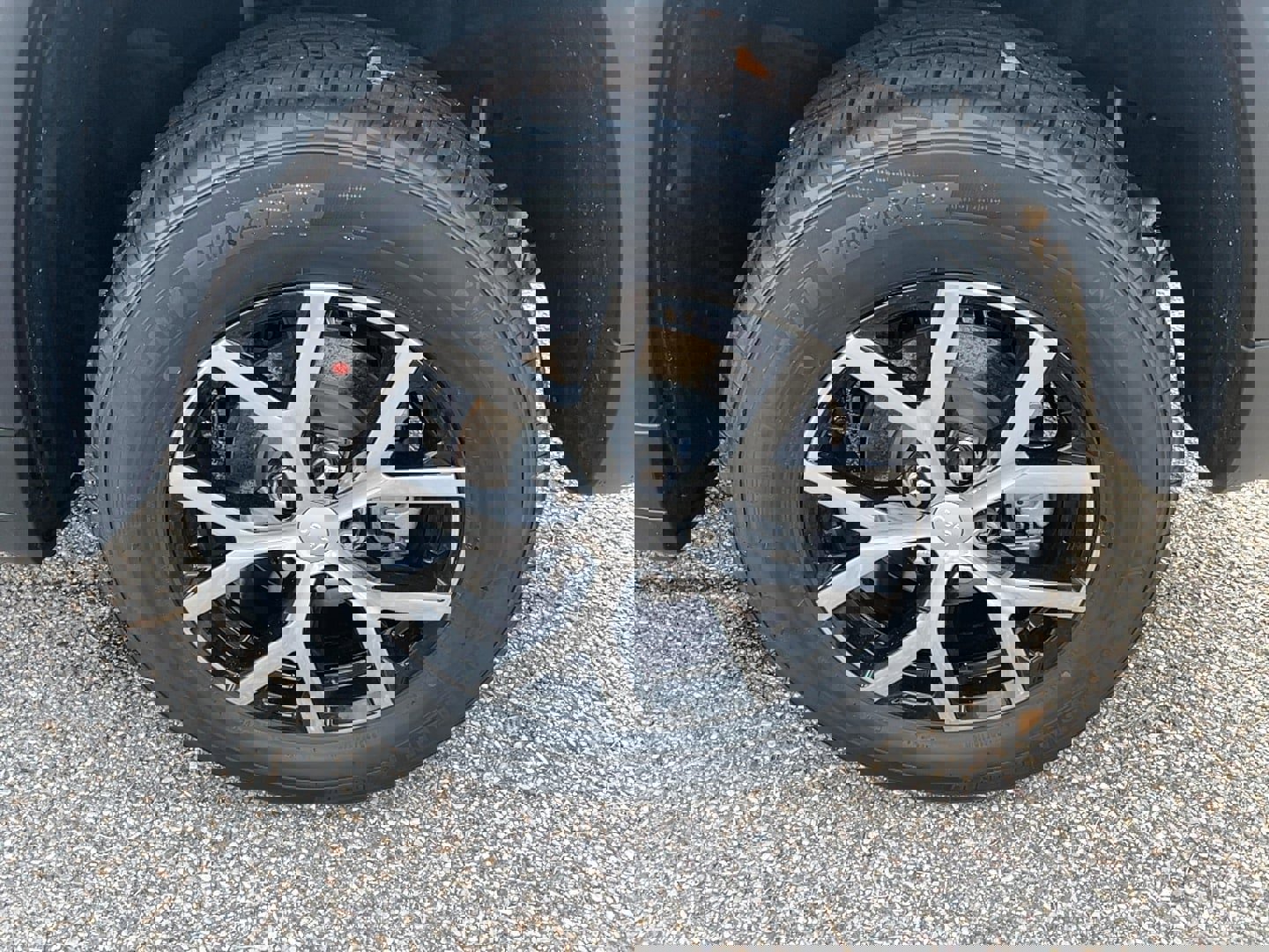 New 2025 Jeep Grand Cherokee Limited image 9