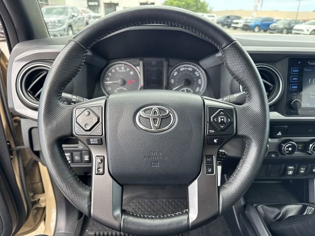 Used 2018 Toyota Tacoma TRD Off-Road AWD/4WD image 19