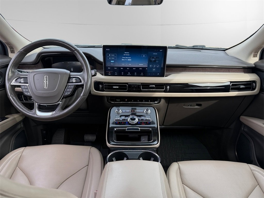 Used 2022 Lincoln Nautilus Reserve w/ Equipment Group 201A image 10