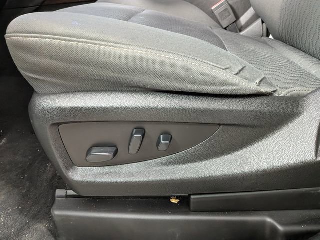 Used 2019 GMC Yukon XL SLE w/ SLE Value Package AWD/4WD image 15