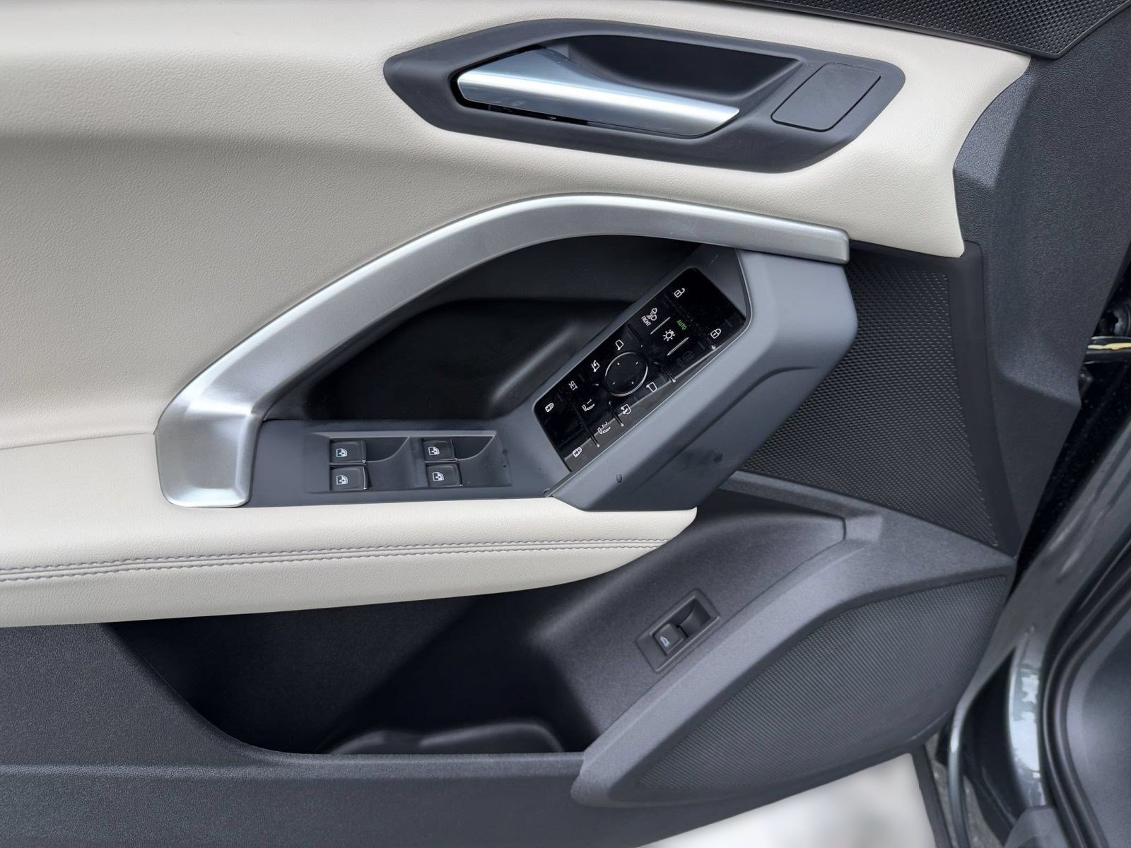 New 2026 Audi Q5 Premium Plus AWD/4WD image 24