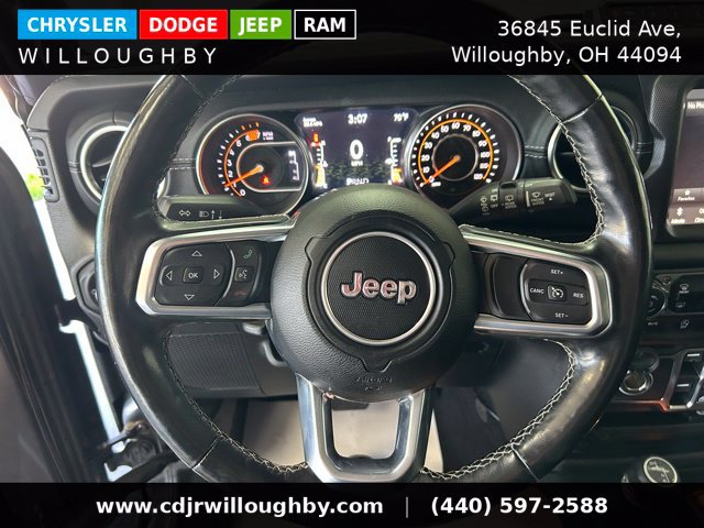 Used 2020 Jeep Wrangler Unlimited Sahara w/ Dual Top Group AWD/4WD image 19