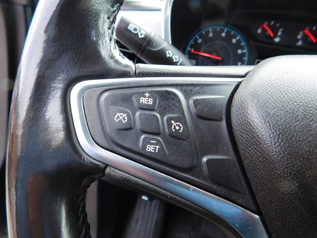 Used 2018 Chevrolet Equinox LT image 21