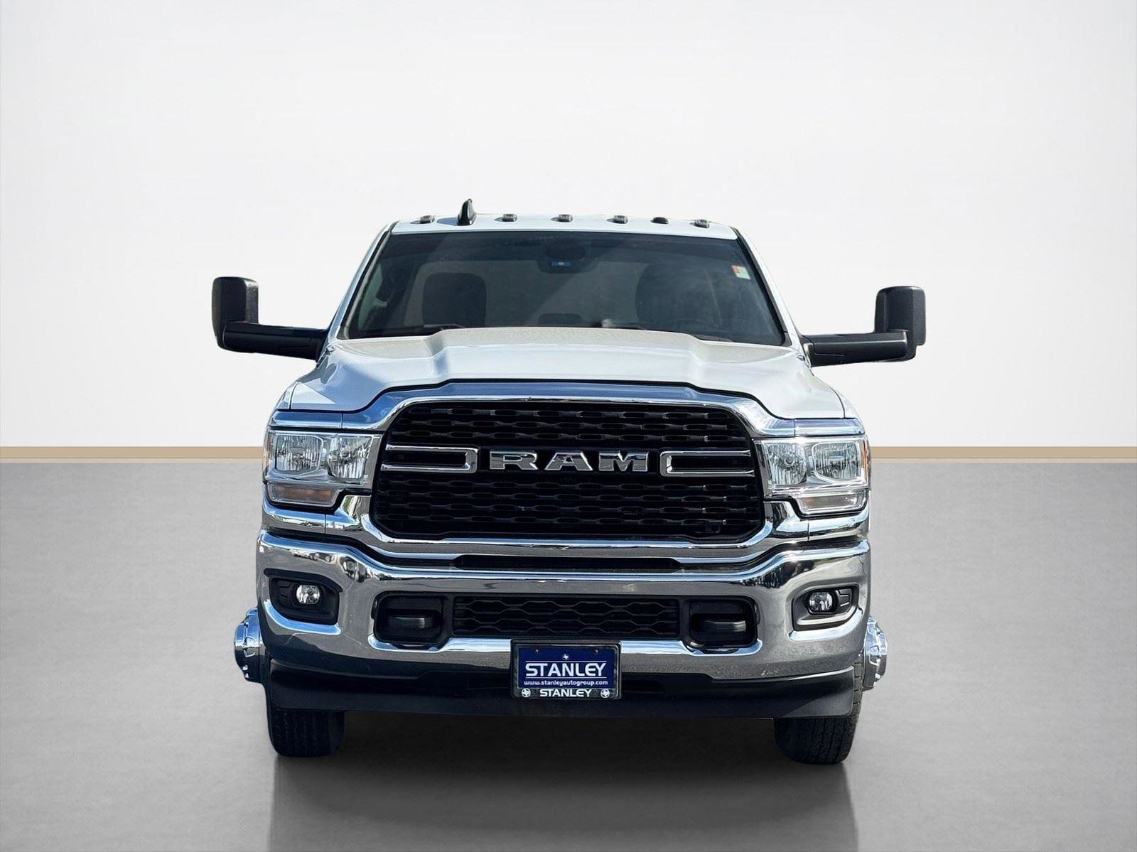 Used 2022 RAM 3500 Big Horn w/ Level A Equipment Group image 2