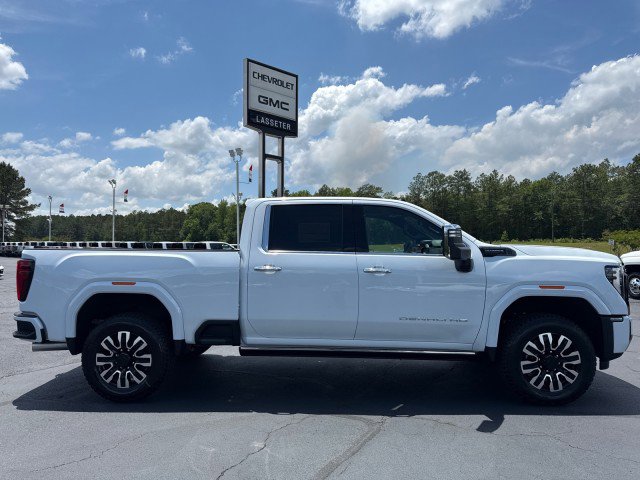 New 2026 GMC Sierra 2500 Denali Ultimate AWD/4WD image 2