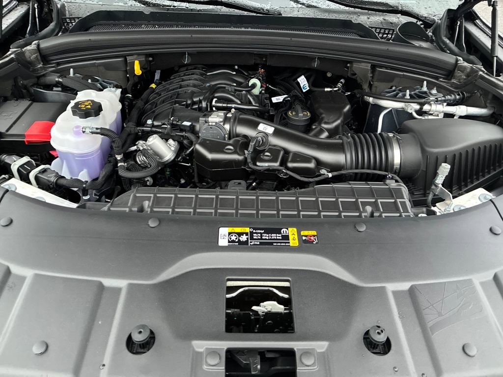 New 2025 Jeep Grand Cherokee Altitude image 22