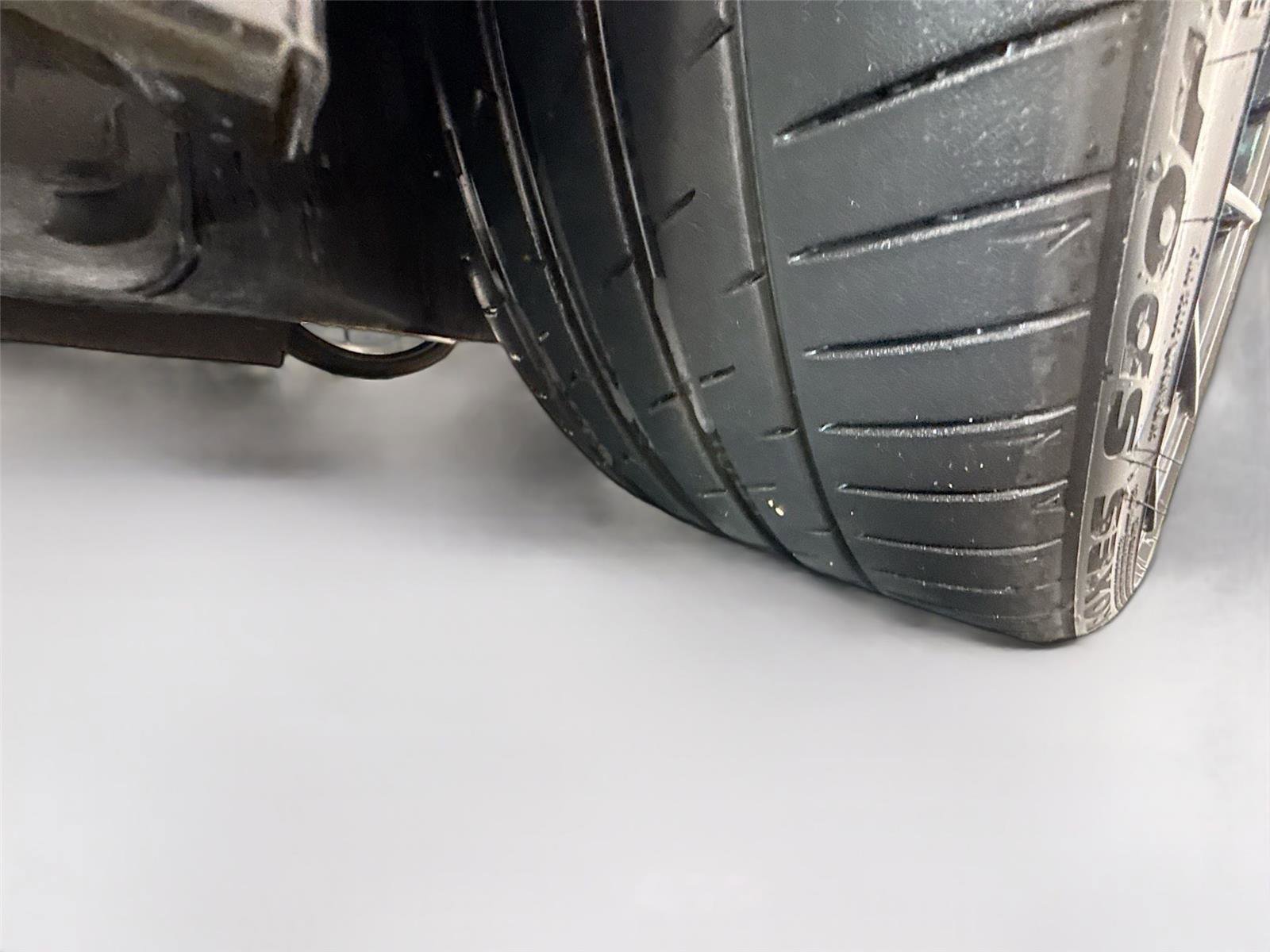 Used 2024 BMW M3 Competition w/ M Carbon Exterior Package image 33