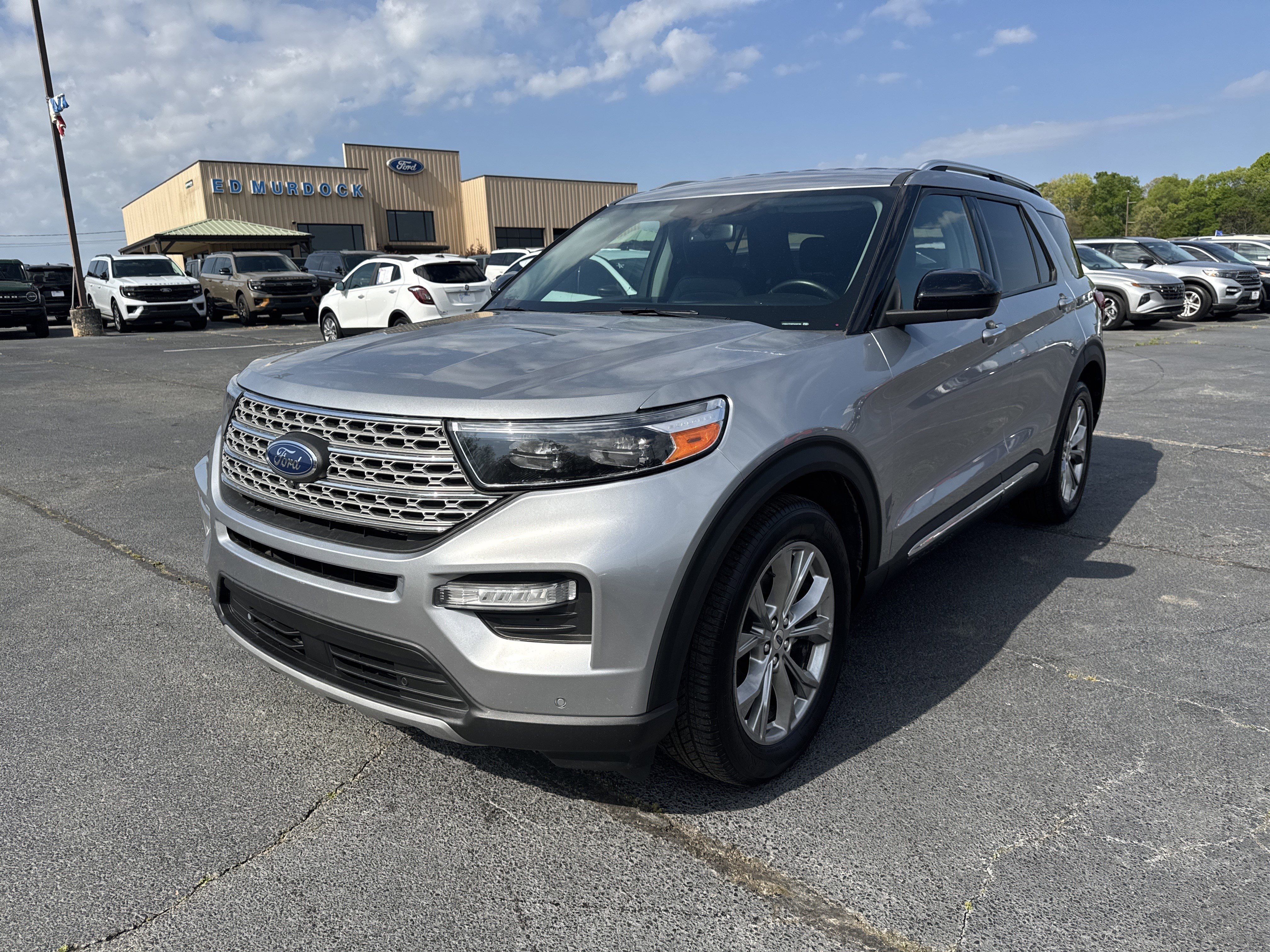 Certified 2023 Ford Explorer Limited RWD video 2