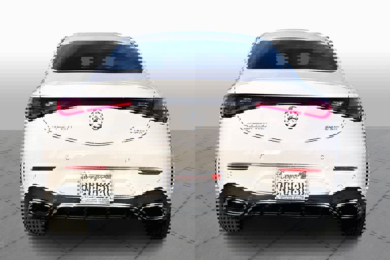 Used 2024 Mercedes-Benz CLE 300 4MATIC Coupe image 5