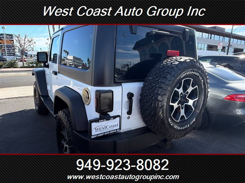 Used 2015 Jeep Wrangler Sport AWD/4WD image 4