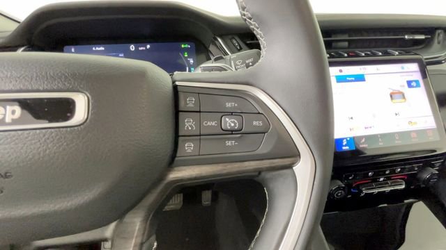 Used 2023 Jeep Grand Cherokee 30th Anniversary AWD/4WD image 24