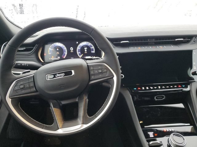 New 2026 Jeep Grand Cherokee Altitude AWD/4WD image 14