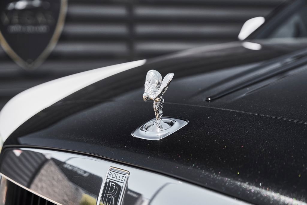 Used 2019 Rolls-Royce Wraith RWD image 8