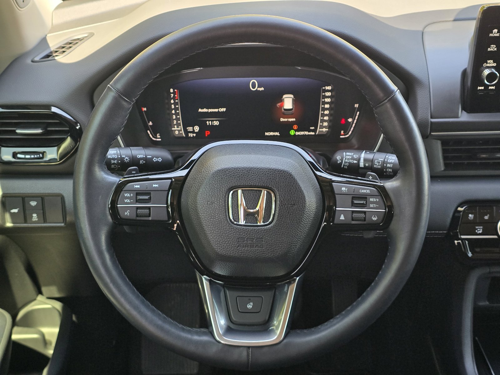 Used 2023 Honda Pilot Elite image 15