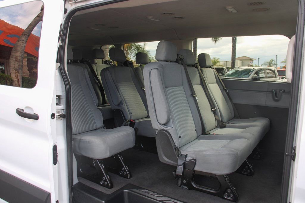 Used 2018 Ford Transit 350 XLT image 14