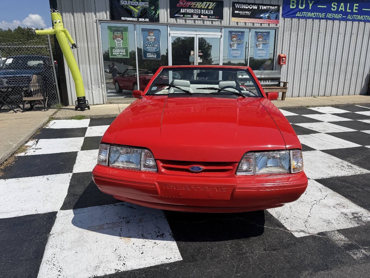 Used 1992 Ford Mustang LX RWD image 3