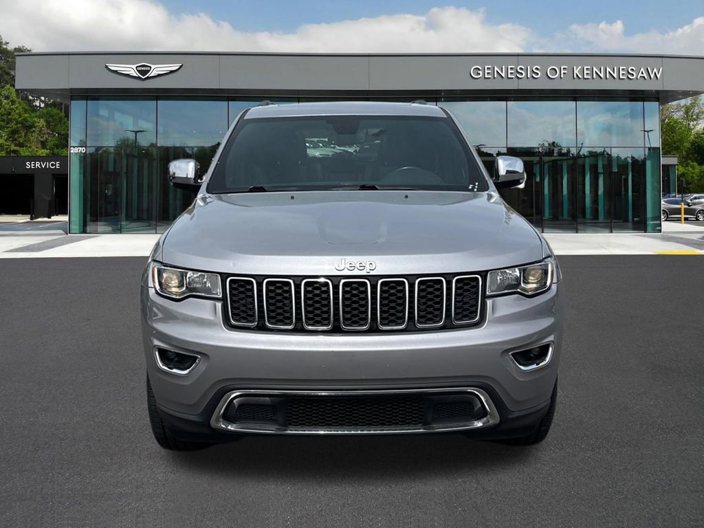 Used 2020 Jeep Grand Cherokee Limited w/ Luxury Group II image 2