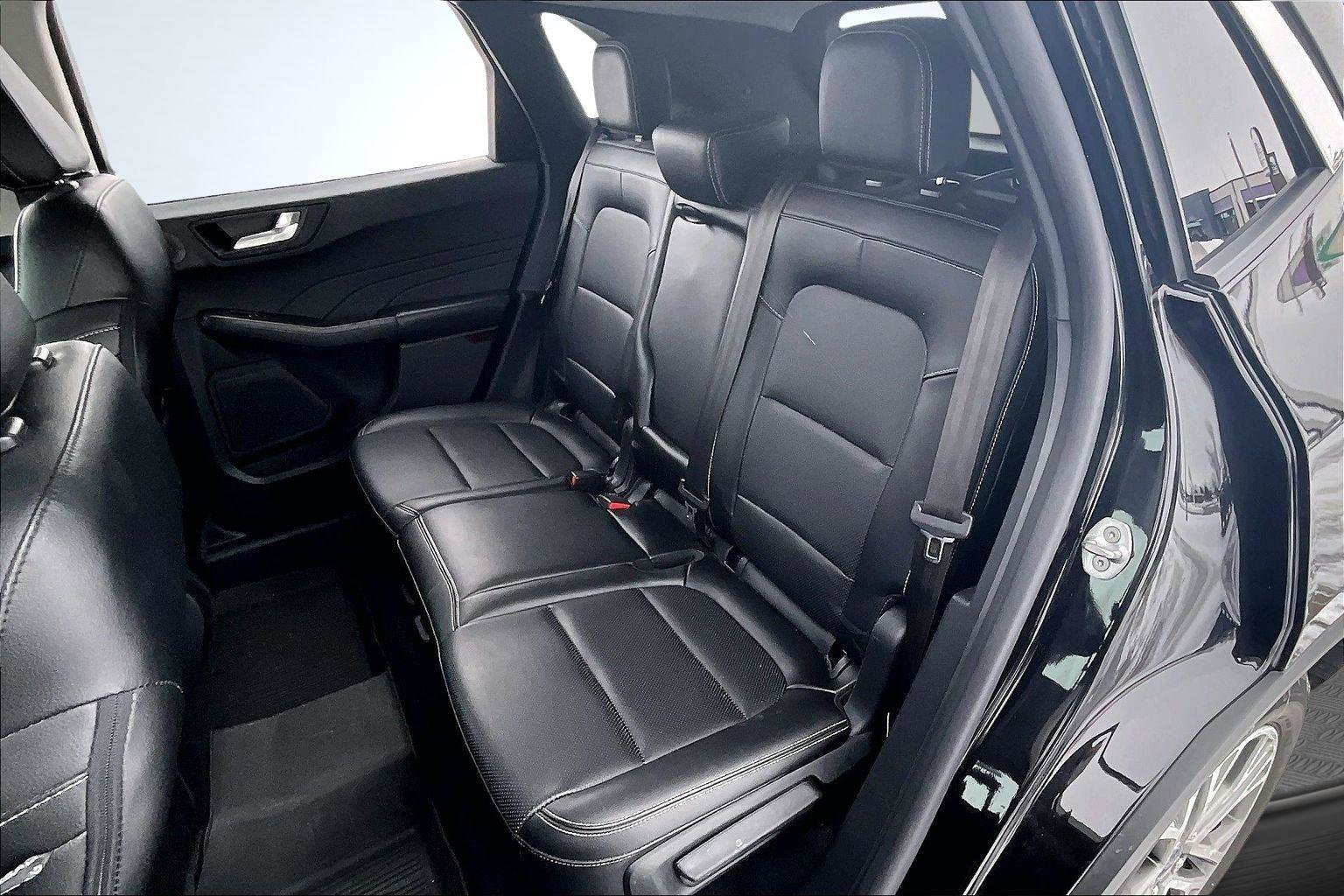 Used 2022 Ford Escape SEL w/ Technology Package image 26