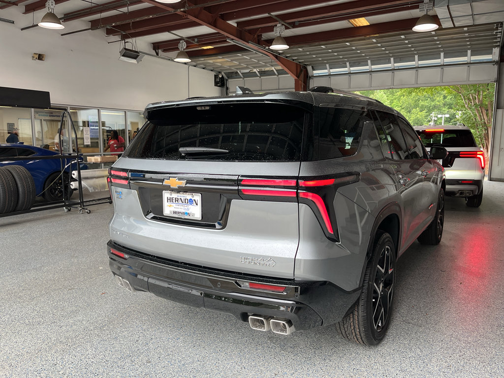 New 2026 Chevrolet Traverse High Country w/ LPO, Floor Liner Package FWD image 12