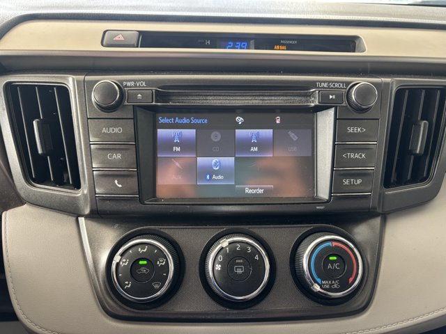 Used 2014 Toyota RAV4 LE AWD/4WD image 12