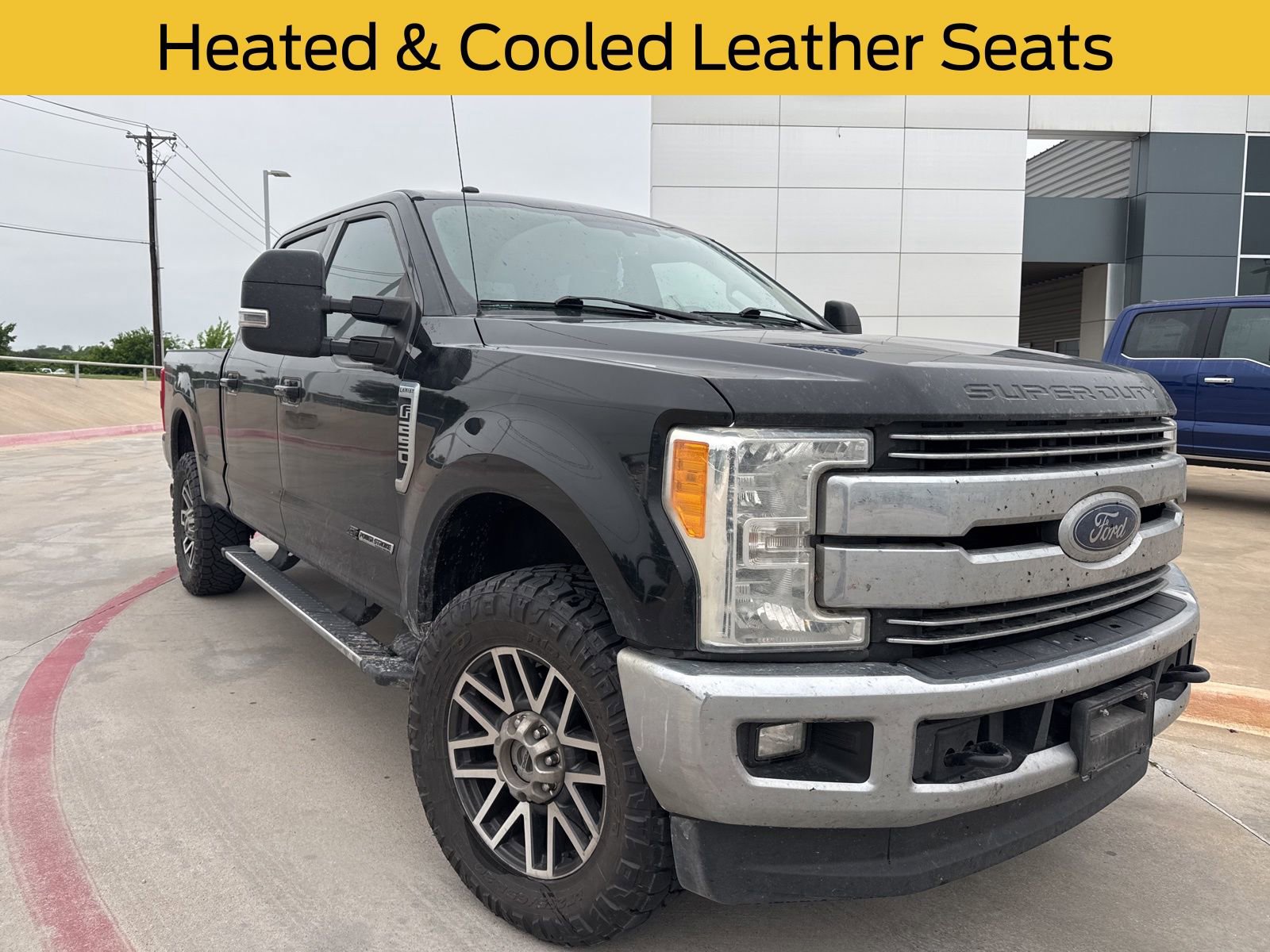 Used 2017 Ford F250 Lariat w/ Lariat Value Package AWD/4WD image 1