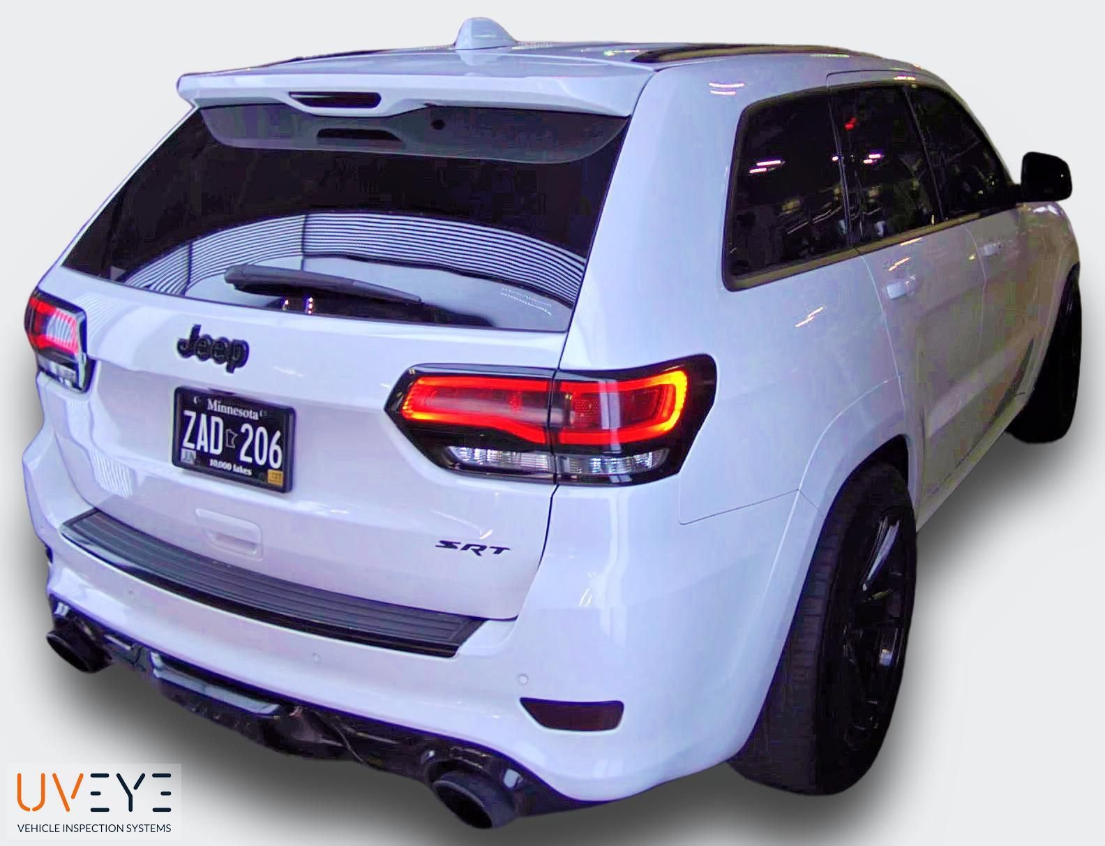 Used 2015 Jeep Grand Cherokee SRT w/ Trailer Tow Group IV AWD/4WD image 19