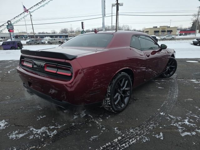 Used 2020 Dodge Challenger SXT w/ Blacktop Package RWD image 6