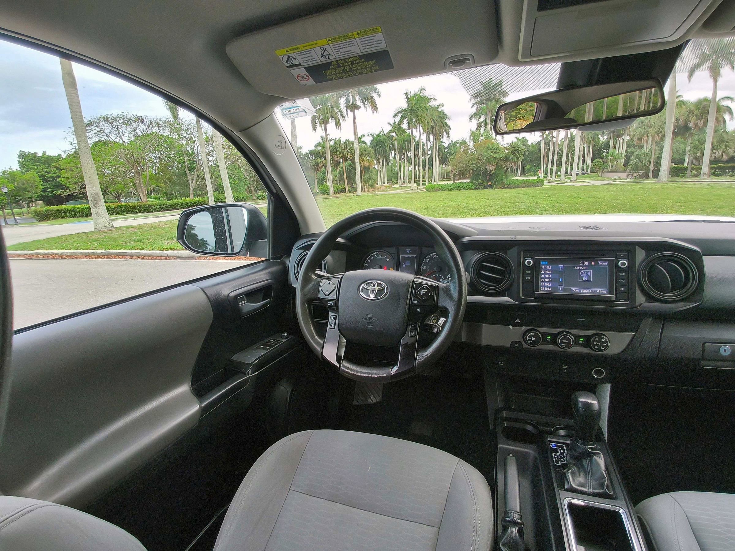 Used 2019 Toyota Tacoma SR RWD image 21