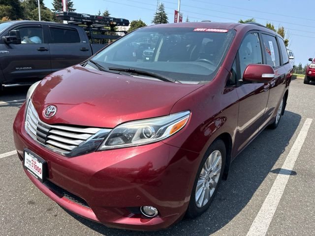 Used 2015 Toyota Sienna Limited Premium w/ Advanced Technology Package FWD image 3