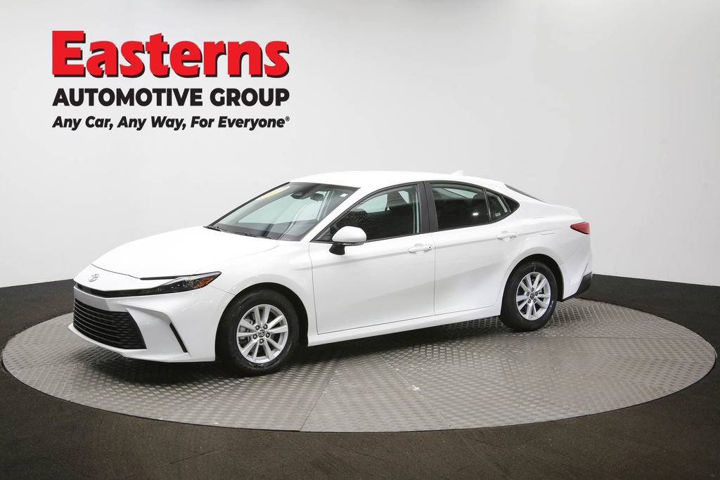 Used 2025 Toyota Camry LE FWD image 55